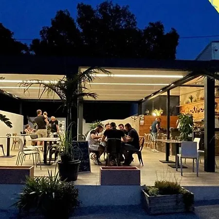 Confortable Avec Terrasse Pour 2 Personnes A - Api-1-52-352 * بورم لي ميموزا